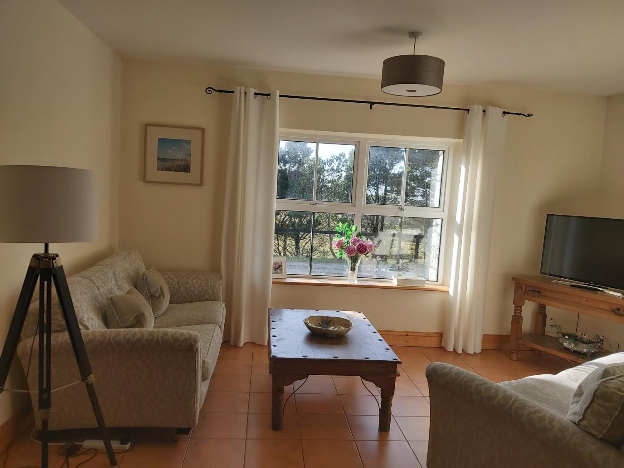 Shanakeever Farm - 2 Bedroom Apartment Clifden Quarto foto